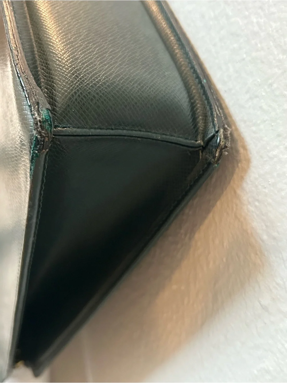 Louis Vuitton Taiga Lozan Leather Briefcase